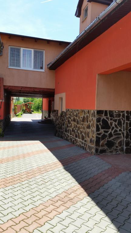Casa Agnes Vendeghaz Hotel Fantanele  Екстериор снимка