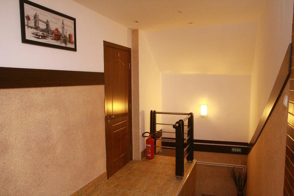 Casa Agnes Vendeghaz Hotel Fantanele  Екстериор снимка