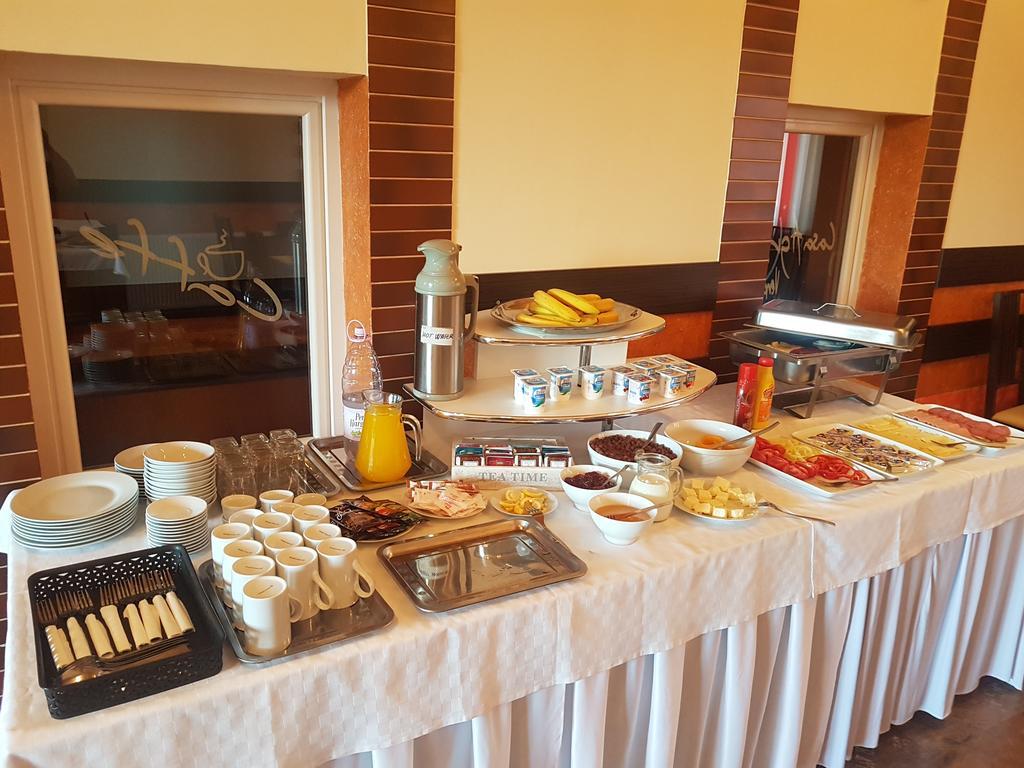 Casa Agnes Vendeghaz Hotel Fantanele  Екстериор снимка