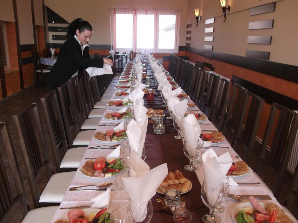 Casa Agnes Vendeghaz Hotel Fantanele  Екстериор снимка