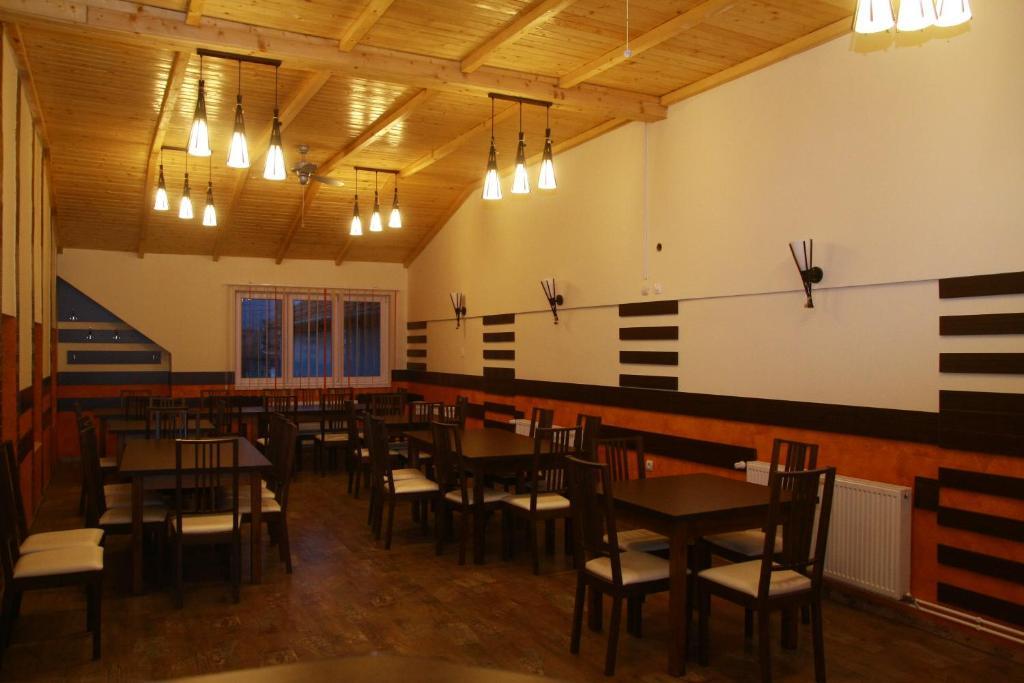 Casa Agnes Vendeghaz Hotel Fantanele  Екстериор снимка